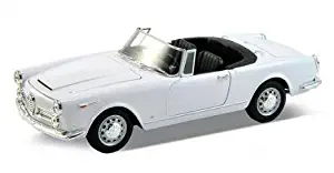 1960 Alfa Romeo Spider 2600 Convertible White 1/24 by Welly 24003cw